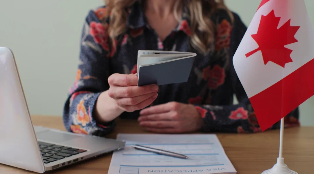 Image depicting the Canadian visa application process for permanent residency, emphasizing safety and sustainability.